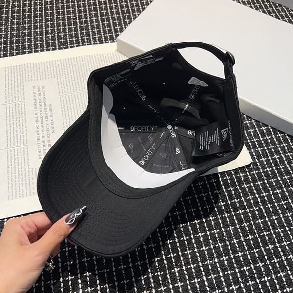 素敵なサンローラン 偽物★CASQUETTEベースボールキャップ Sar90246